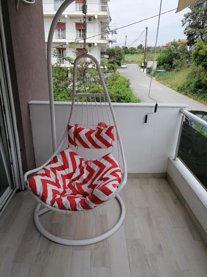 Crystal Blue Apartments Nea Kallikrateia Extérieur photo
