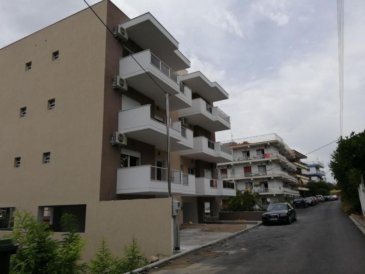 Crystal Blue Apartments Nea Kallikrateia Extérieur photo